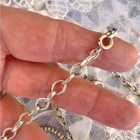 Vintage Premier Designs Brushed Silver Rhinestone Circles Necklace Y2K - Picture 6 of 8